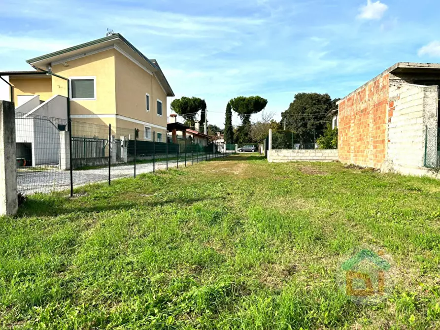 Immagine 9 di Terreno in vendita  in Via 1° Maggio a Romans D'isonzo