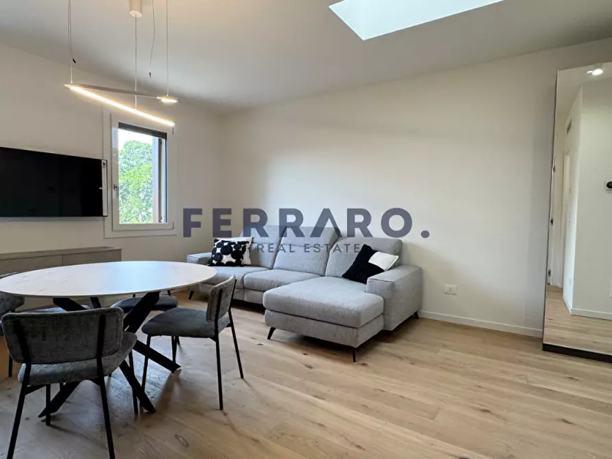 Immagine 2 di Appartamento in vendita  in Viale Monte Grappa a Treviso