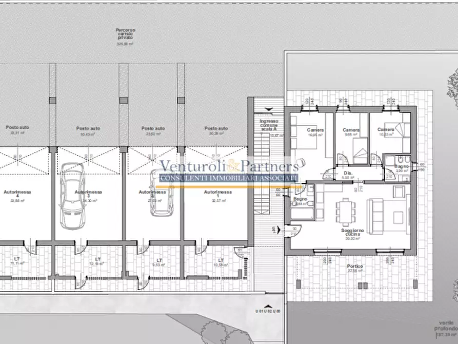 Immagine 16 di Appartamento in vendita  in Via Tito Speri a Padenghe Sul Garda