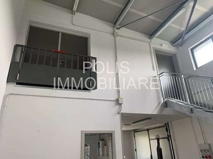 Immagine 10 di Capannone industriale in affitto  in VIA CHIESA a Novi Di Modena