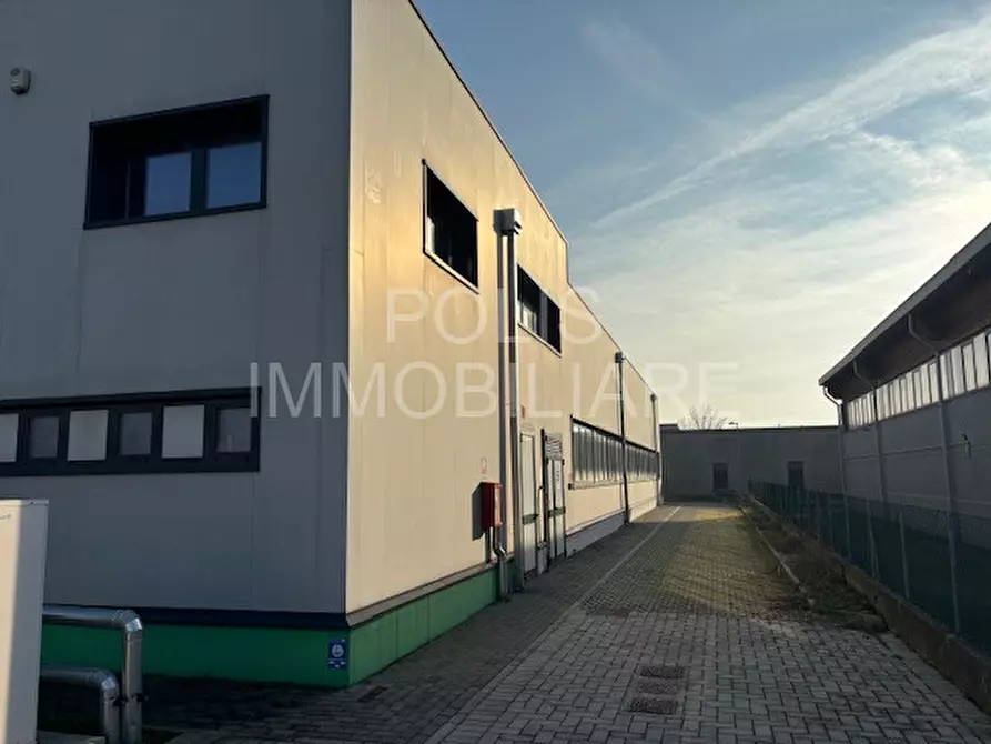 Immagine 19 di Capannone industriale in affitto  in VIA CHIESA a Novi Di Modena
