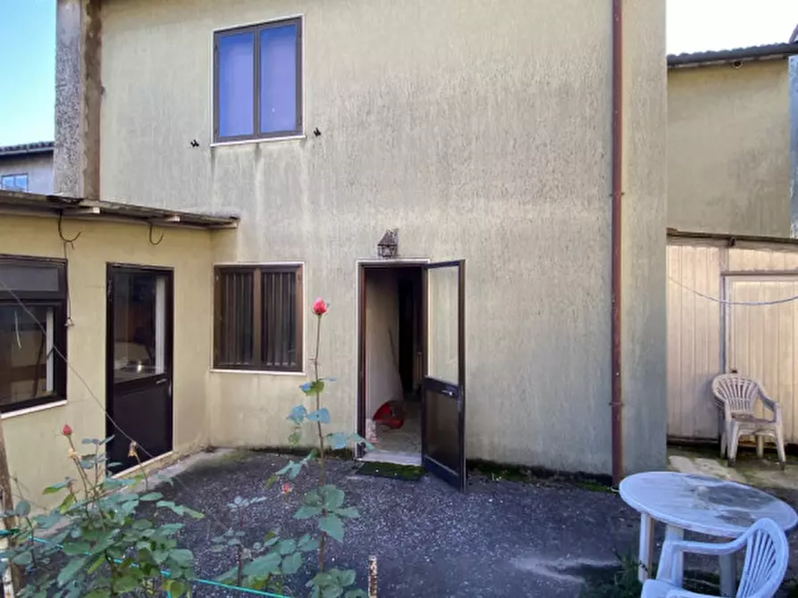 Immagine 20 di Villetta a schiera in vendita  a Lonigo