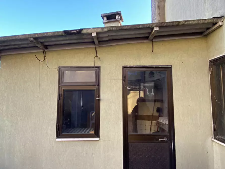 Immagine 21 di Villetta a schiera in vendita  a Lonigo