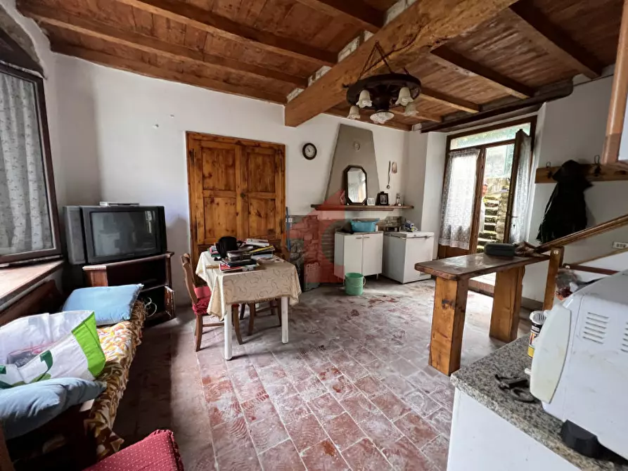 Immagine 3 di Villetta a schiera in vendita  in Via Campora 15 a Neviano Degli Arduini