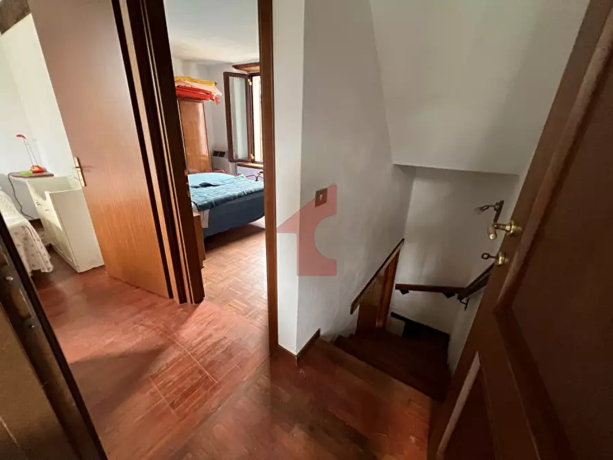 Immagine 5 di Villetta a schiera in vendita  in Via Campora 15 a Neviano Degli Arduini