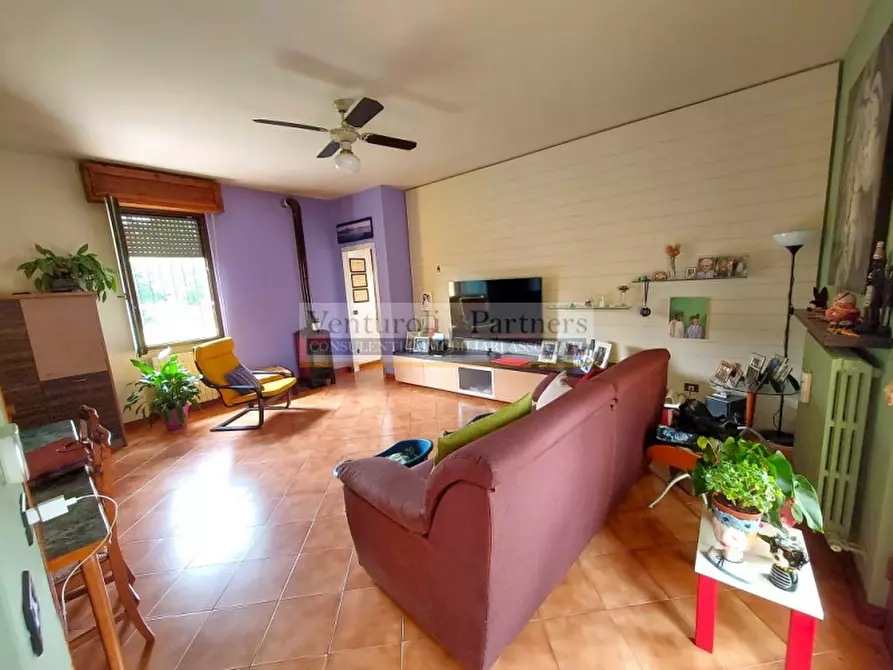 Immagine 4 di Appartamento in vendita  in cesare battisti a Lonato del Garda