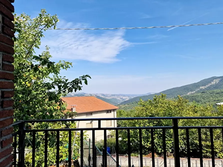 Immagine 11 di Villa in vendita  a Vernasca