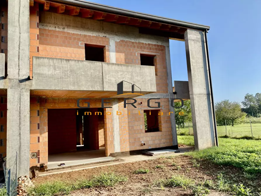 Immagine 30 di Casa bifamiliare in vendita  in Via Cristoforo Colombo a Castelfranco Veneto