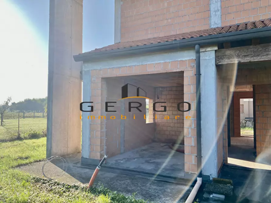 Immagine 35 di Casa bifamiliare in vendita  in Via Cristoforo Colombo a Castelfranco Veneto