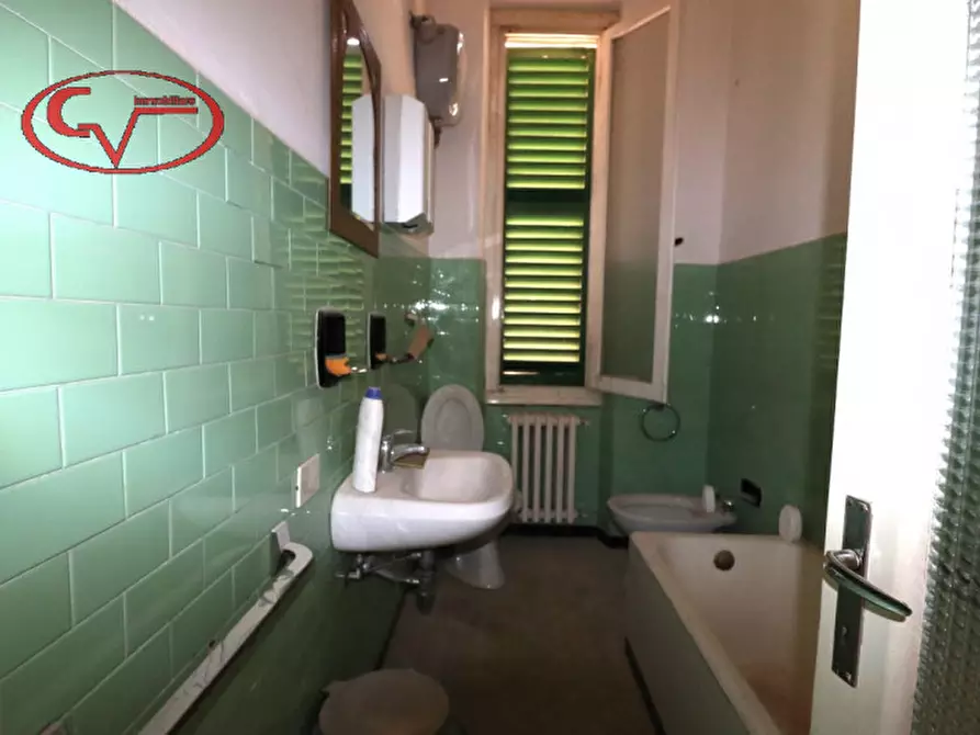 Immagine 10 di Appartamento in vendita  in piazza della repubblica a Montevarchi