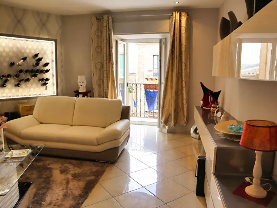 Immagine 14 di Appartamento in vendita  in Via Cavour 30 a Piazza Armerina