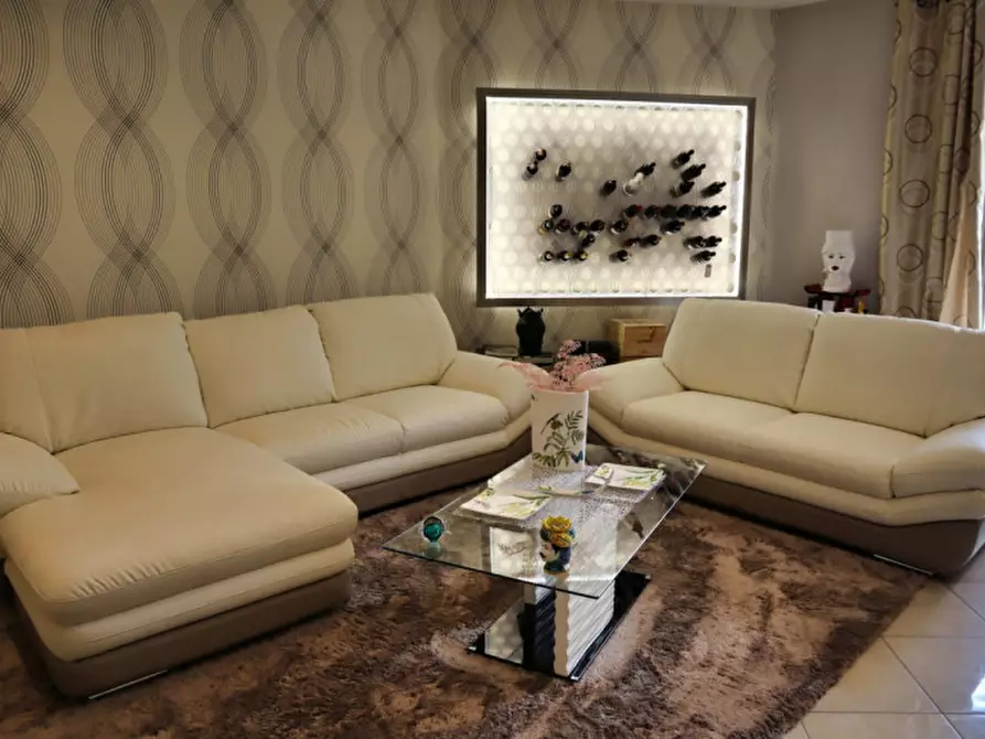 Immagine 17 di Appartamento in vendita  in Via Cavour 30 a Piazza Armerina