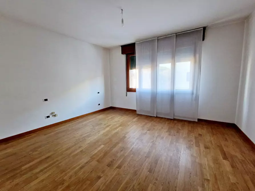 Immagine 4 di Ufficio in affitto  in via buggiani a Monselice