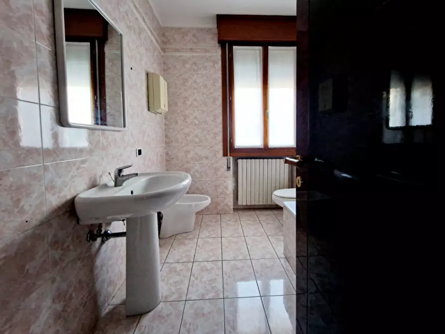 Immagine 11 di Ufficio in affitto  in via buggiani a Monselice