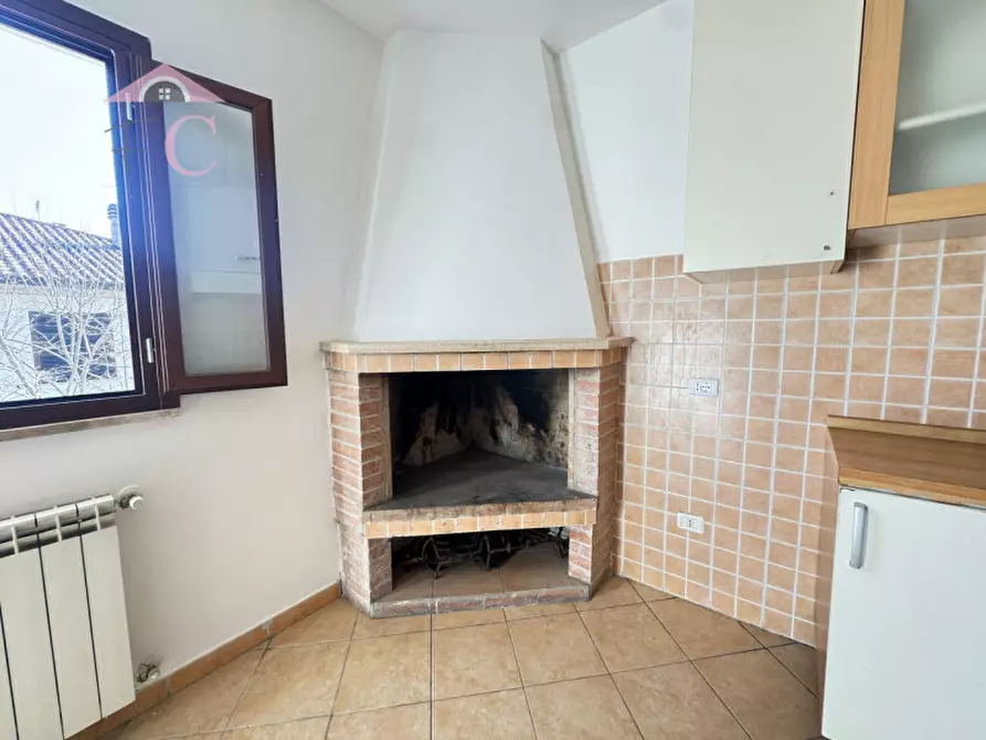 Immagine 5 di Appartamento in vendita  in Via Madonna del Piano, 15 a Narni