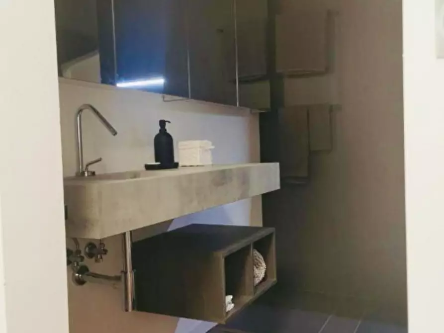 Immagine 4 di Appartamento in affitto  in via enrico degli scrovegni a Padova