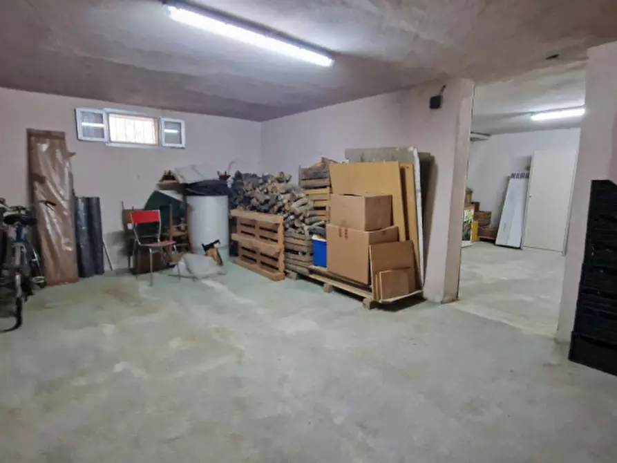 Immagine 29 di Casa indipendente in vendita  a Novi Di Modena