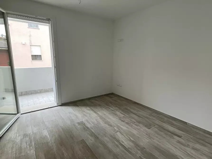 Immagine 4 di Appartamento in vendita  in Via Cadorna a Chioggia