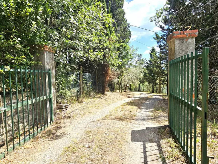 Immagine 32 di Villa in vendita  a Calenzano