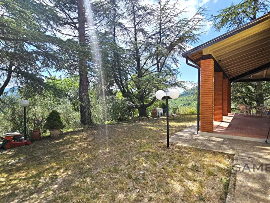 Immagine 34 di Villa in vendita  a Calenzano