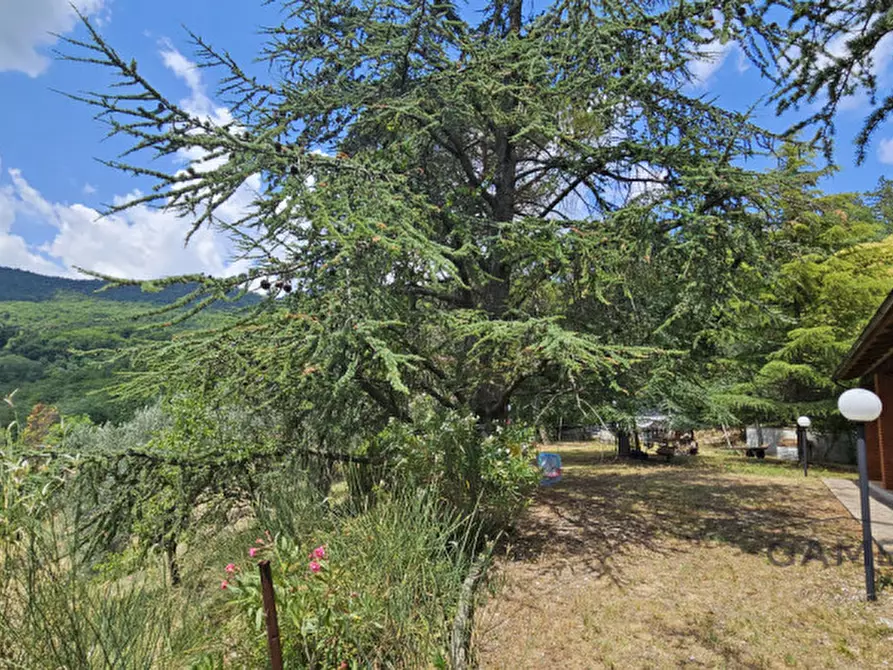 Immagine 36 di Villa in vendita  a Calenzano