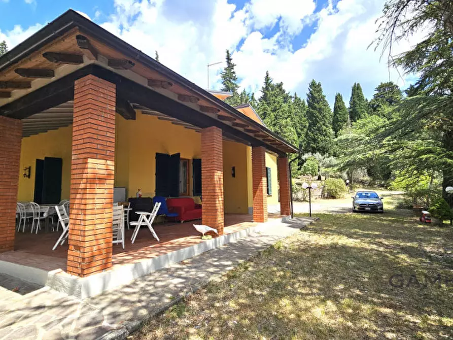 Immagine 38 di Villa in vendita  a Calenzano