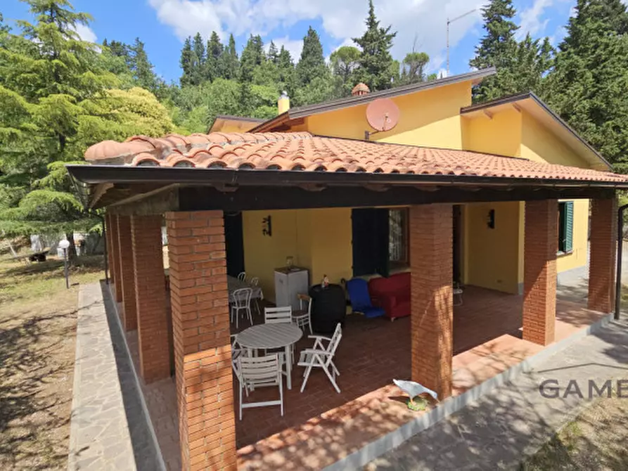 Immagine 39 di Villa in vendita  a Calenzano