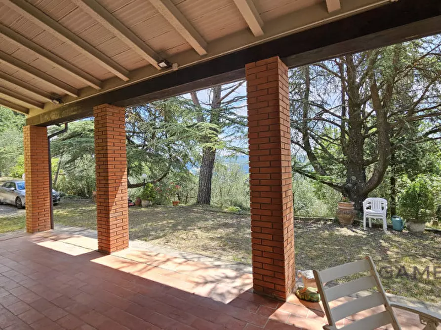 Immagine 41 di Villa in vendita  a Calenzano