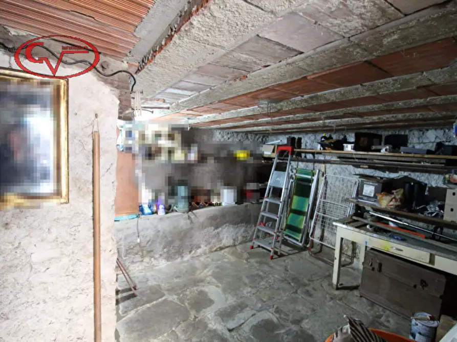 Immagine 15 di Rustico / casale in vendita  a Loro Ciuffenna