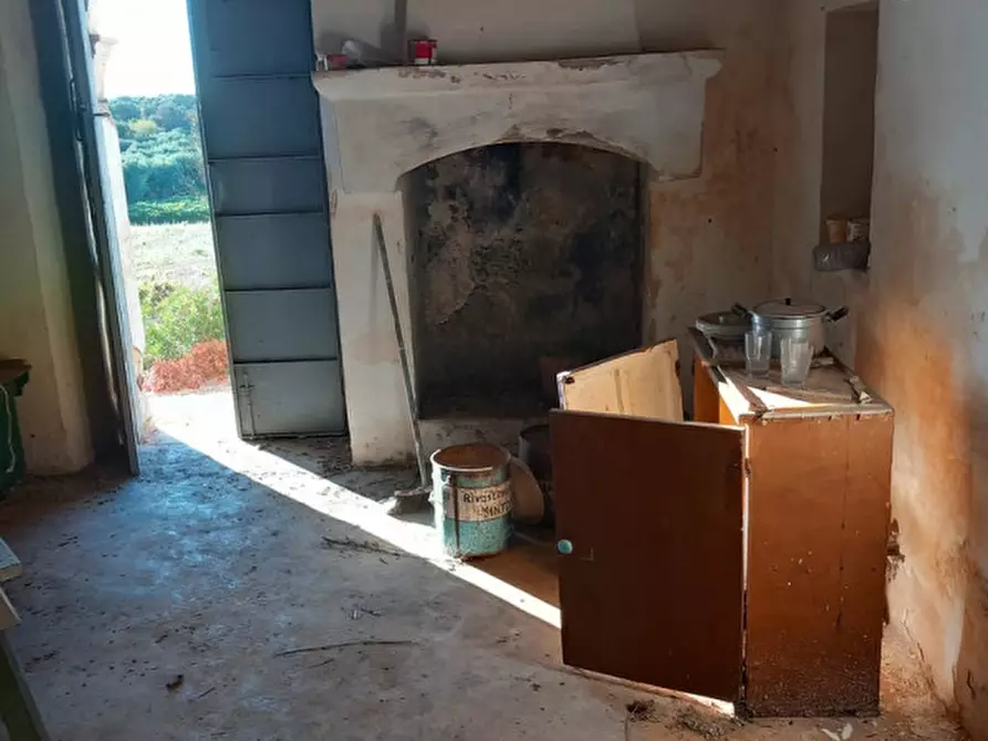 Immagine 13 di Rustico / casale in vendita  in C.da Giuseppe Nisi a Ceglie Messapico