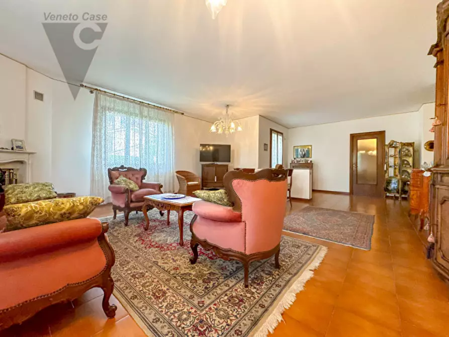 Immagine 4 di Casa bifamiliare in vendita  a Stra