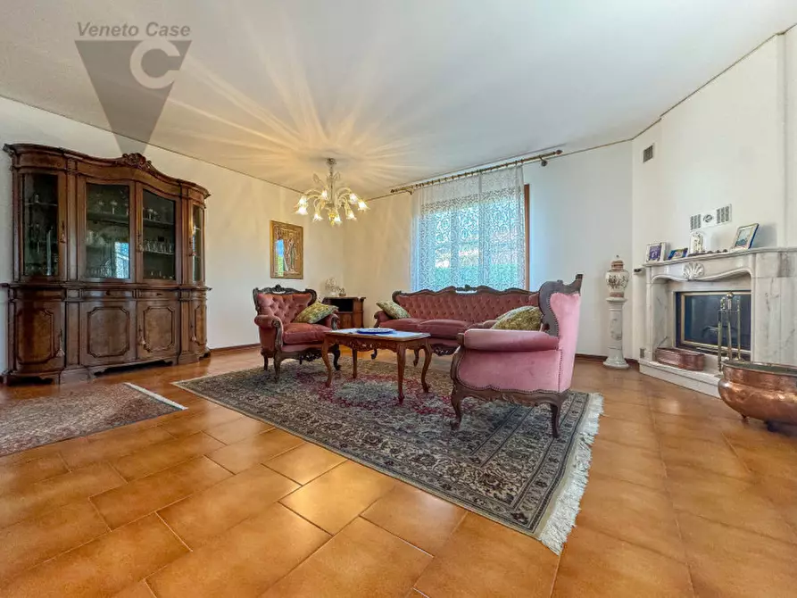 Immagine 5 di Casa bifamiliare in vendita  a Stra