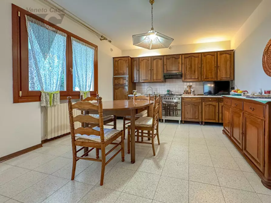Immagine 8 di Casa bifamiliare in vendita  a Stra