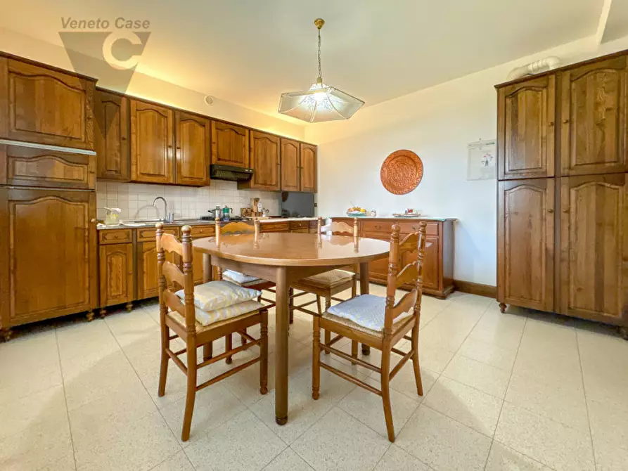 Immagine 9 di Casa bifamiliare in vendita  a Stra