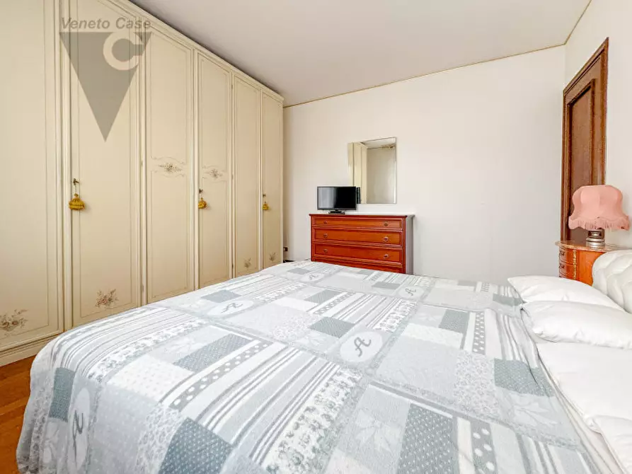 Immagine 15 di Casa bifamiliare in vendita  a Stra