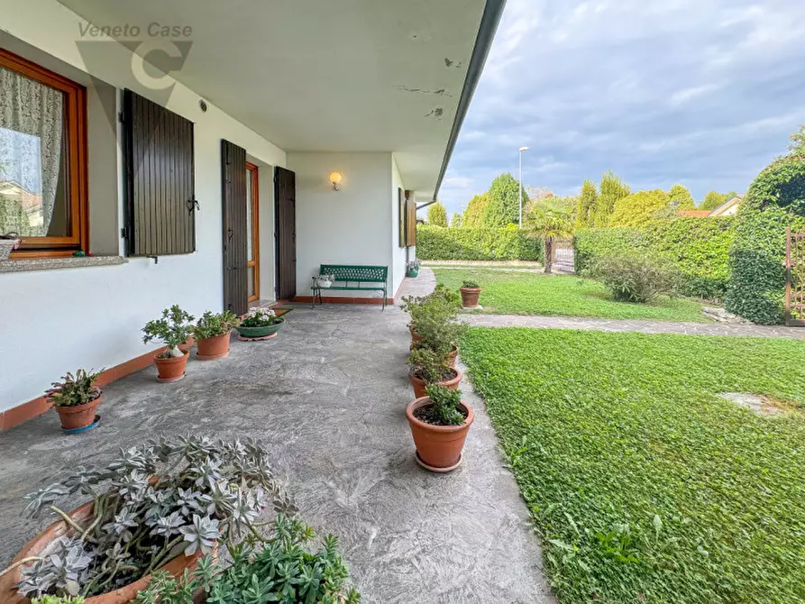 Immagine 31 di Casa bifamiliare in vendita  a Stra