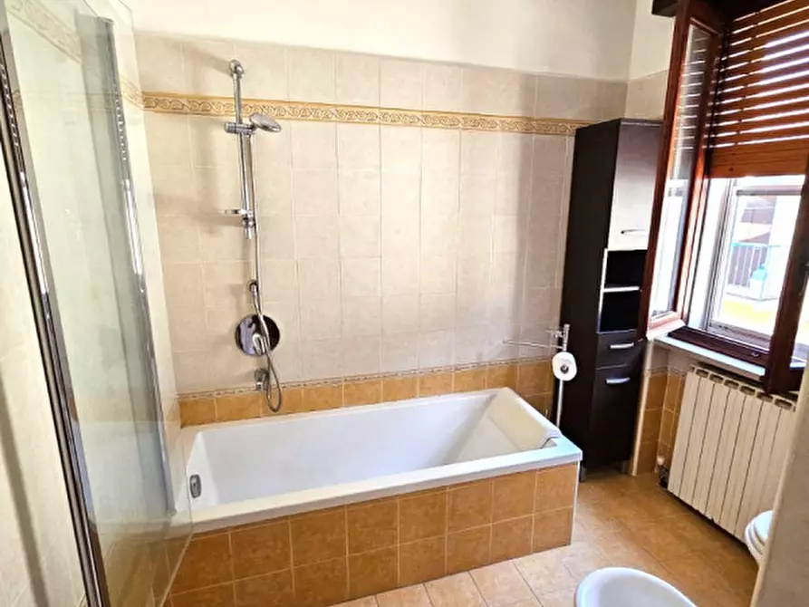 Immagine 21 di Appartamento in vendita  in via Dei mille a Cilavegna