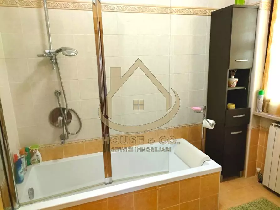 Immagine 22 di Appartamento in vendita  in via Dei mille a Cilavegna