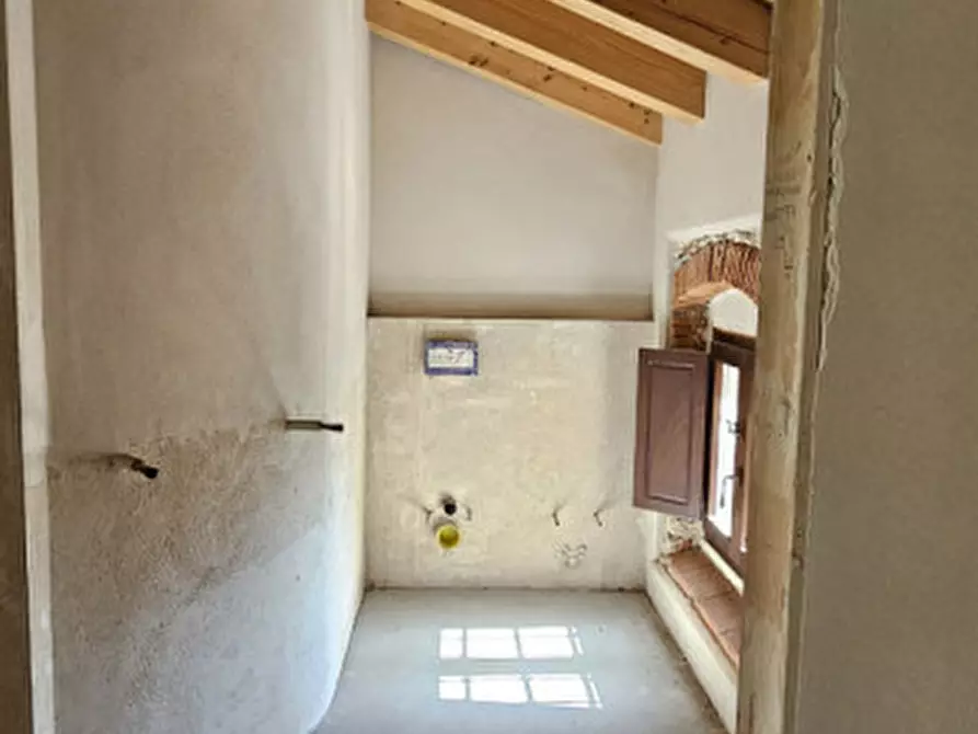 Immagine 13 di Villetta a schiera in vendita  a Negrar di Valpolicella