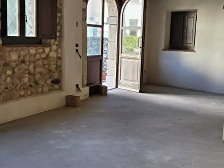 Immagine 18 di Villetta a schiera in vendita  a Negrar di Valpolicella