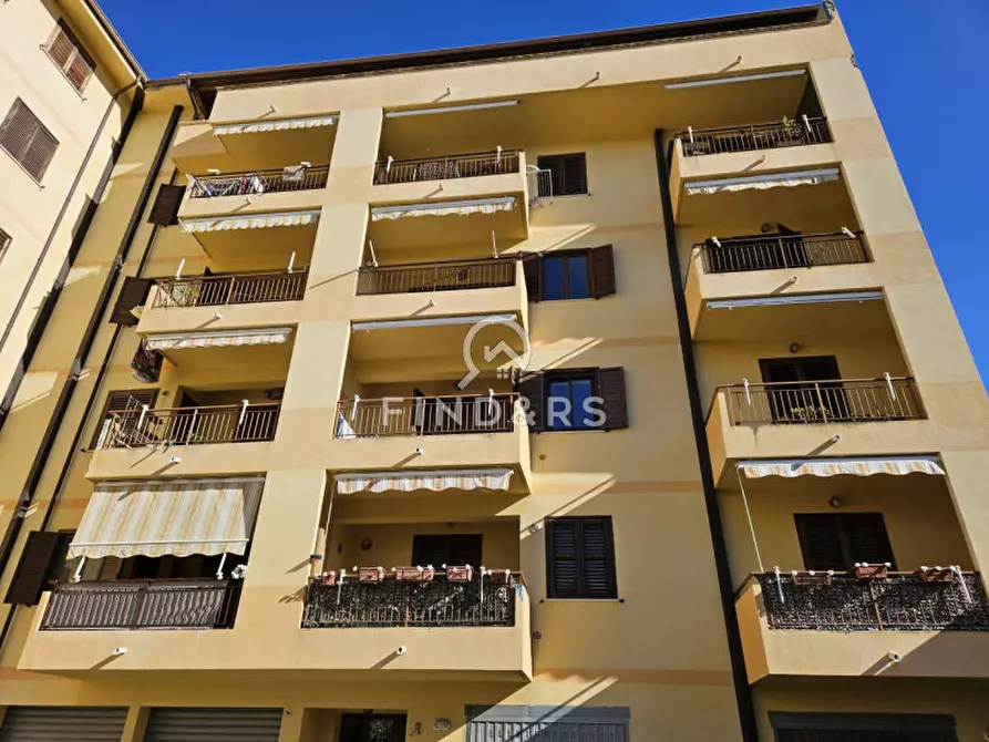Immagine 1 di Appartamento in vendita  in Via Romana a Reggio Di Calabria
