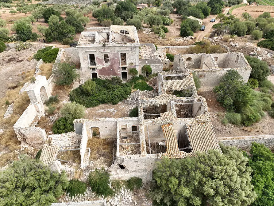 Immagine 3 di Rustico / casale in vendita  in Contrada Torre Vecchia a Vittoria