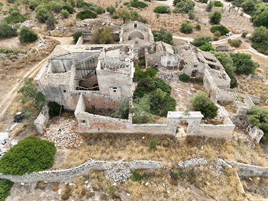 Immagine 5 di Rustico / casale in vendita  in Contrada Torre Vecchia a Vittoria