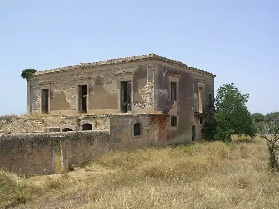 Immagine 10 di Rustico / casale in vendita  in Contrada Torre Vecchia a Vittoria