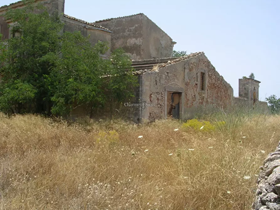 Immagine 12 di Rustico / casale in vendita  in Contrada Torre Vecchia a Vittoria