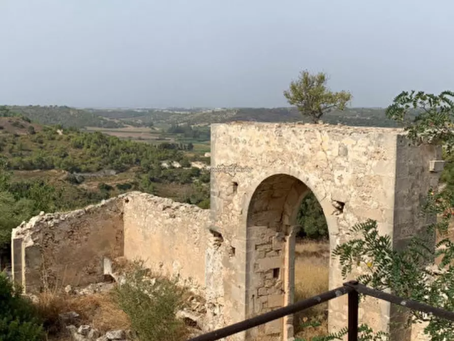 Immagine 17 di Rustico / casale in vendita  in Contrada Torre Vecchia a Vittoria