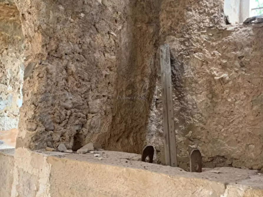 Immagine 27 di Rustico / casale in vendita  in Contrada Torre Vecchia a Vittoria