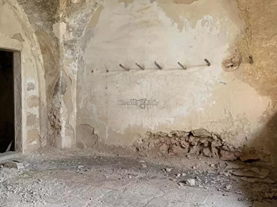 Immagine 36 di Rustico / casale in vendita  in Contrada Torre Vecchia a Vittoria