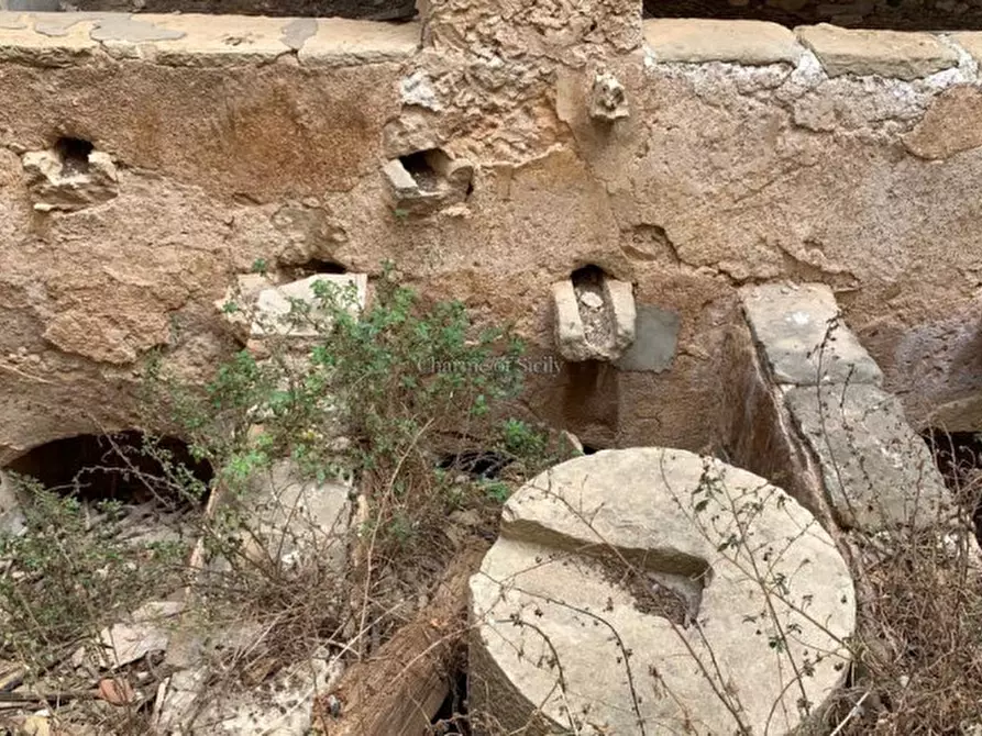 Immagine 40 di Rustico / casale in vendita  in Contrada Torre Vecchia a Vittoria