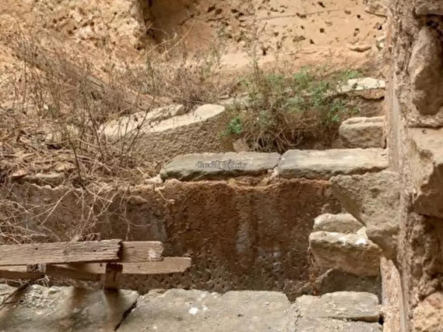 Immagine 42 di Rustico / casale in vendita  in Contrada Torre Vecchia a Vittoria